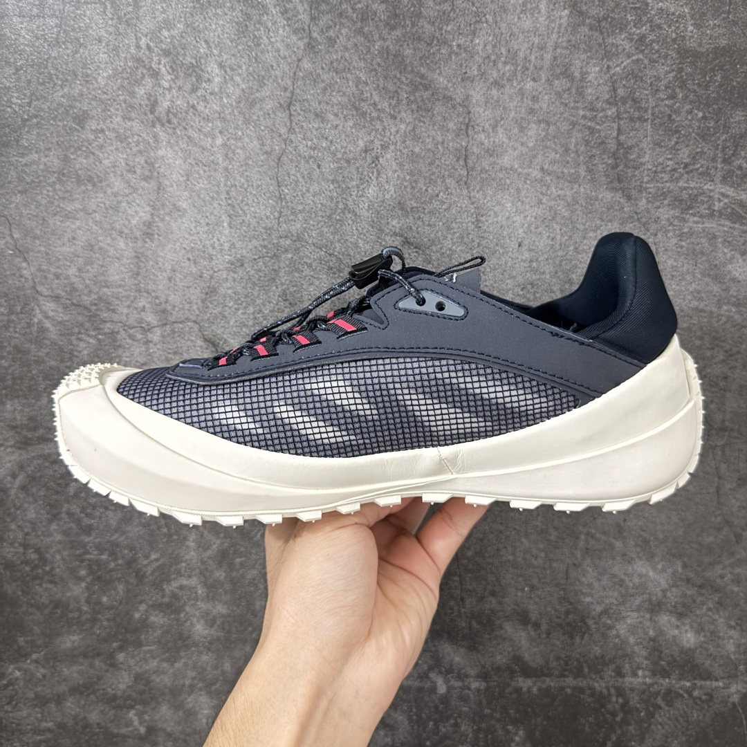 Moncler 蒙口 户外徒步登山鞋 灰网面搭配生胶厚底，复古山系感拉满 透气网布鞋面，加固鞋头防滑颗粒，多色织带鞋带设