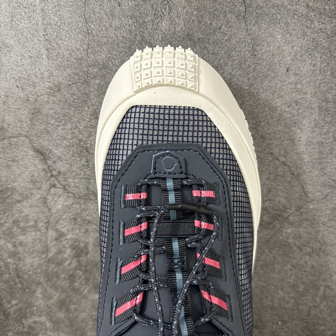 Moncler 蒙口 户外徒步登山鞋 灰网面搭配生胶厚底，复古山系感拉满 透气网布鞋面，加固鞋头防滑颗粒，多色织带鞋带设