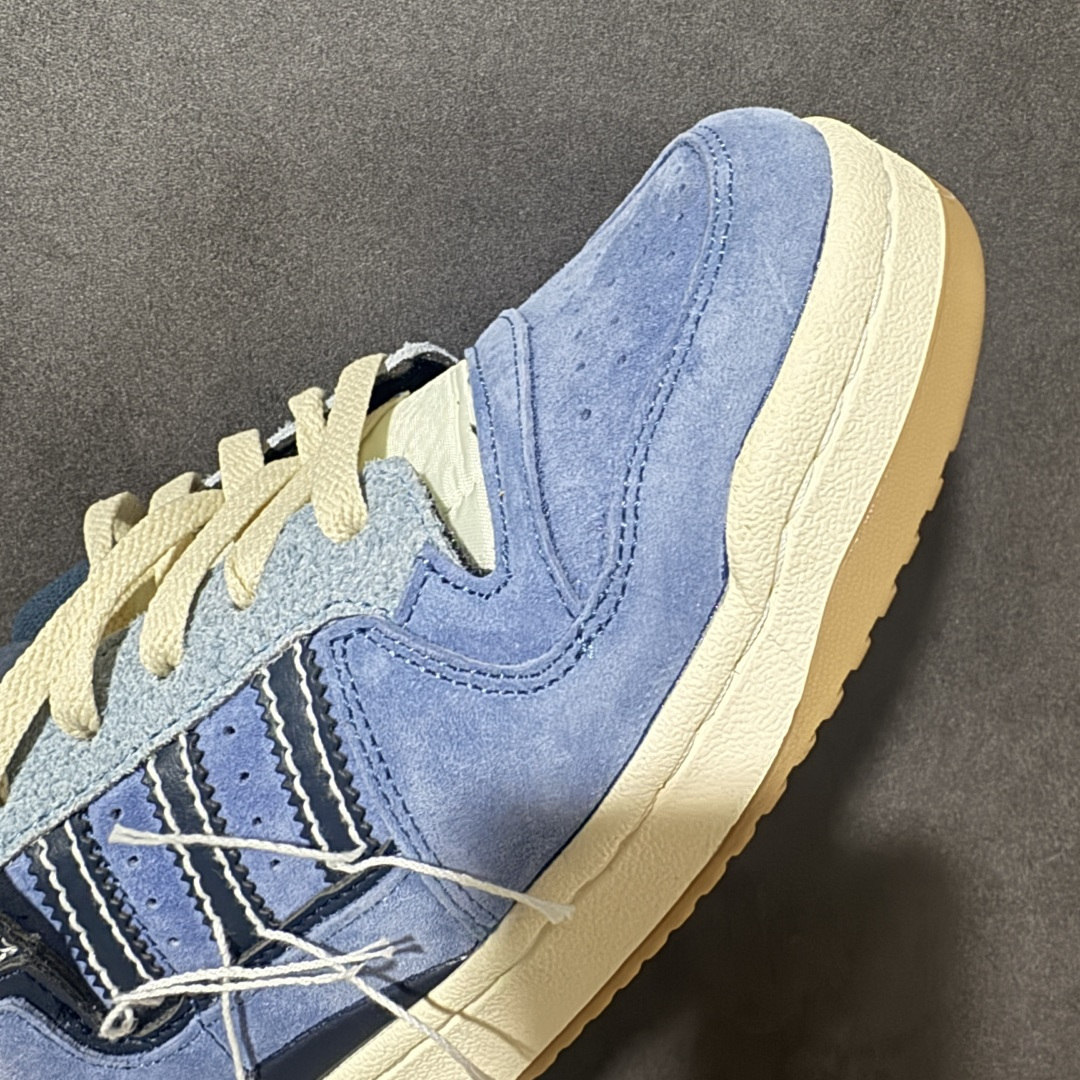 adidas Originals Forum 84 OG “Bright Bl 采用最新开发的鞋底 鞋底边墙纹路由一代的