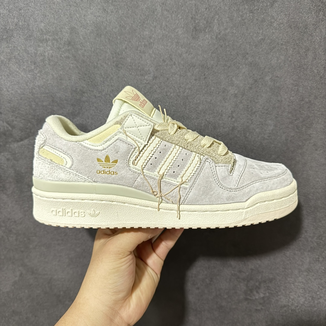 adidas Originals Forum 84 OG “Bright Bl 采用最新开发的鞋底 鞋底边墙纹路由一代的