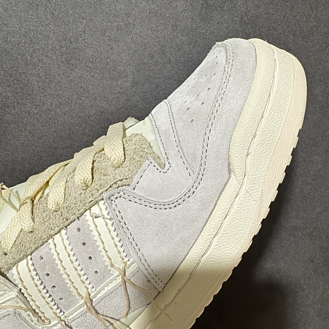 adidas Originals Forum 84 OG “Bright Bl 采用最新开发的鞋底 鞋底边墙纹路由一代的