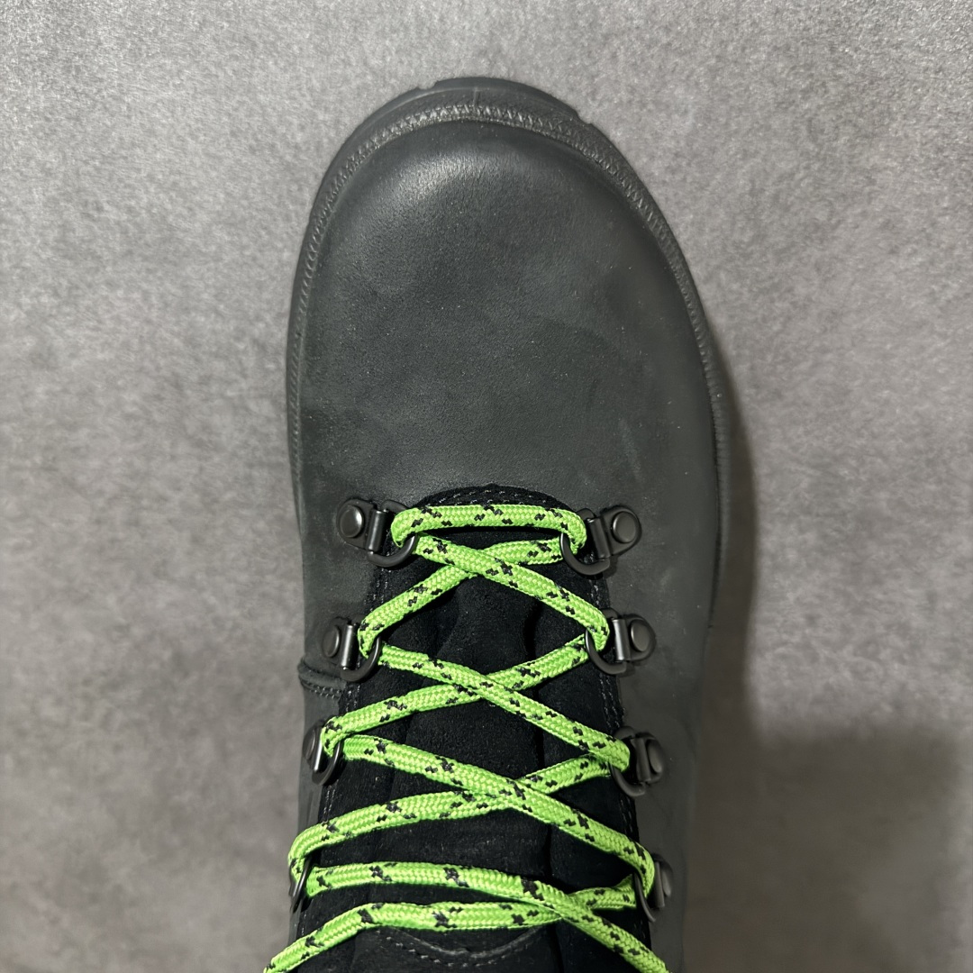ECCO踪迹30 Track30 厚底工装徒步鞋 货号： 61081 码数：39‑46 