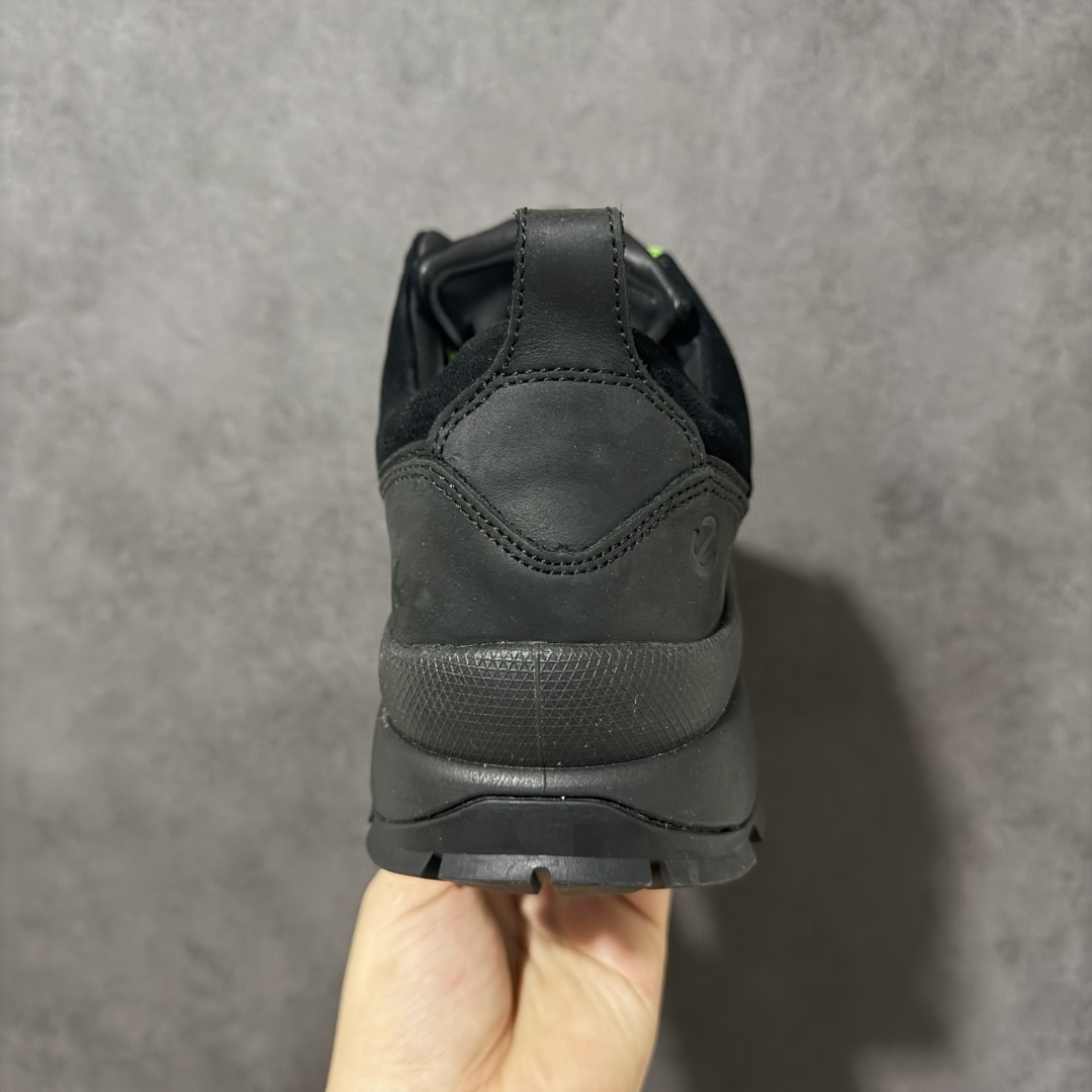 ECCO踪迹30 Track30 厚底工装徒步鞋 货号： 51052 码数：39‑46 