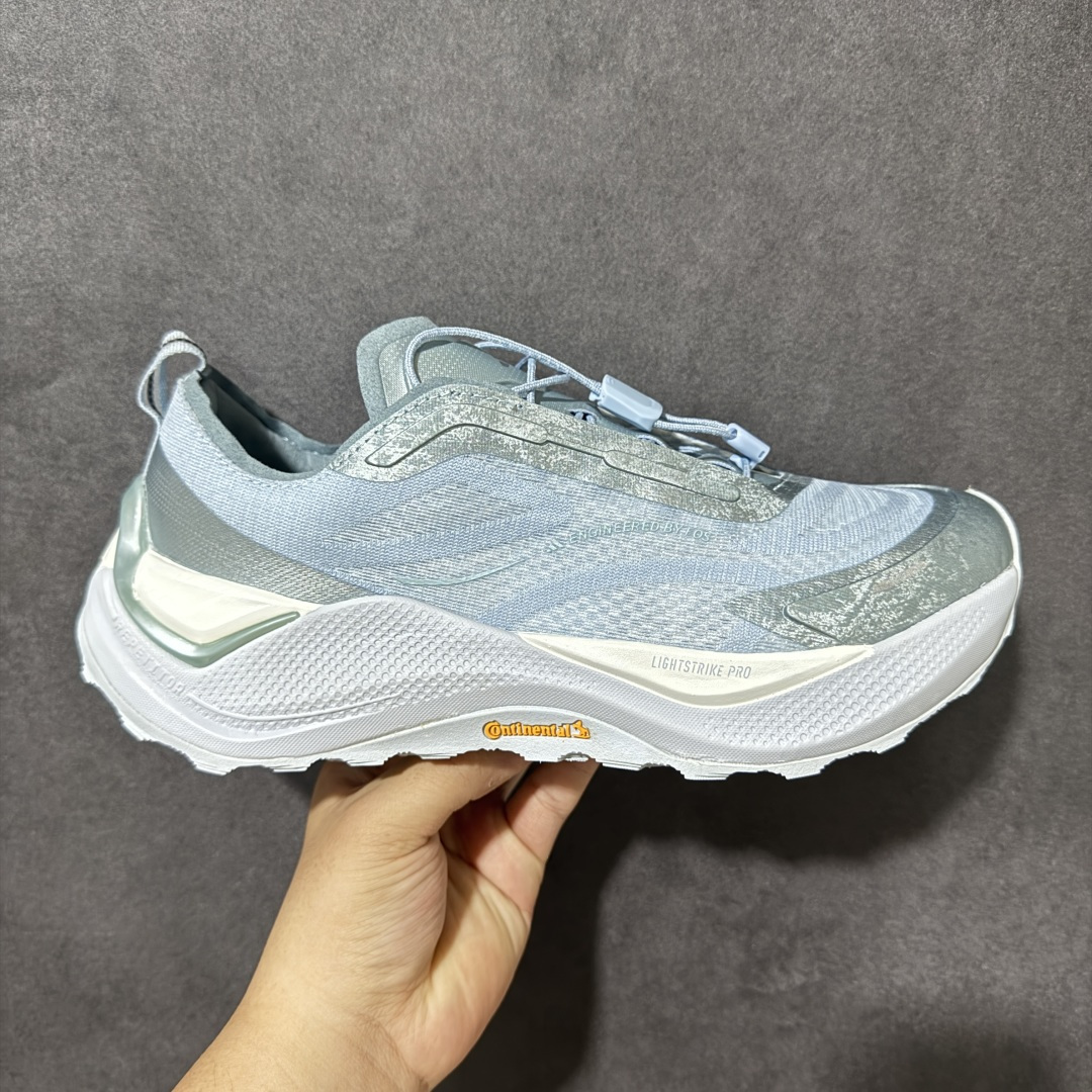 Adidas Holo Peak 阿迪达斯 防滑运动 舒适贴合 低帮越野跑鞋 货号:KZ9997 尺码:36 36.5 