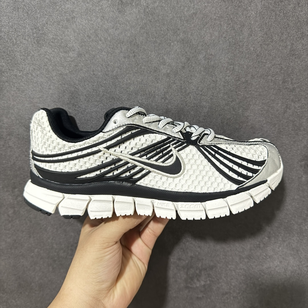 Nike Zoom Skylon 11 舒适柔软透气回弹 复古跑步鞋 货号: IU1869-101 尺码: 36-45没