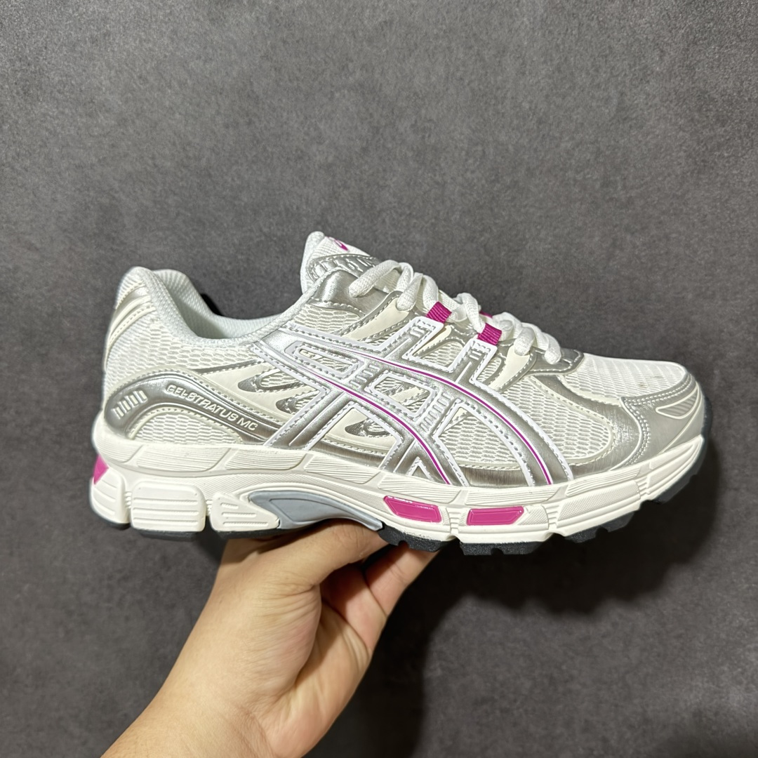Asics Gel-Stratus Mc系列 亚瑟士 低帮轻量缓震休闲运动跑步鞋 货号：1203B049 101 尺码：