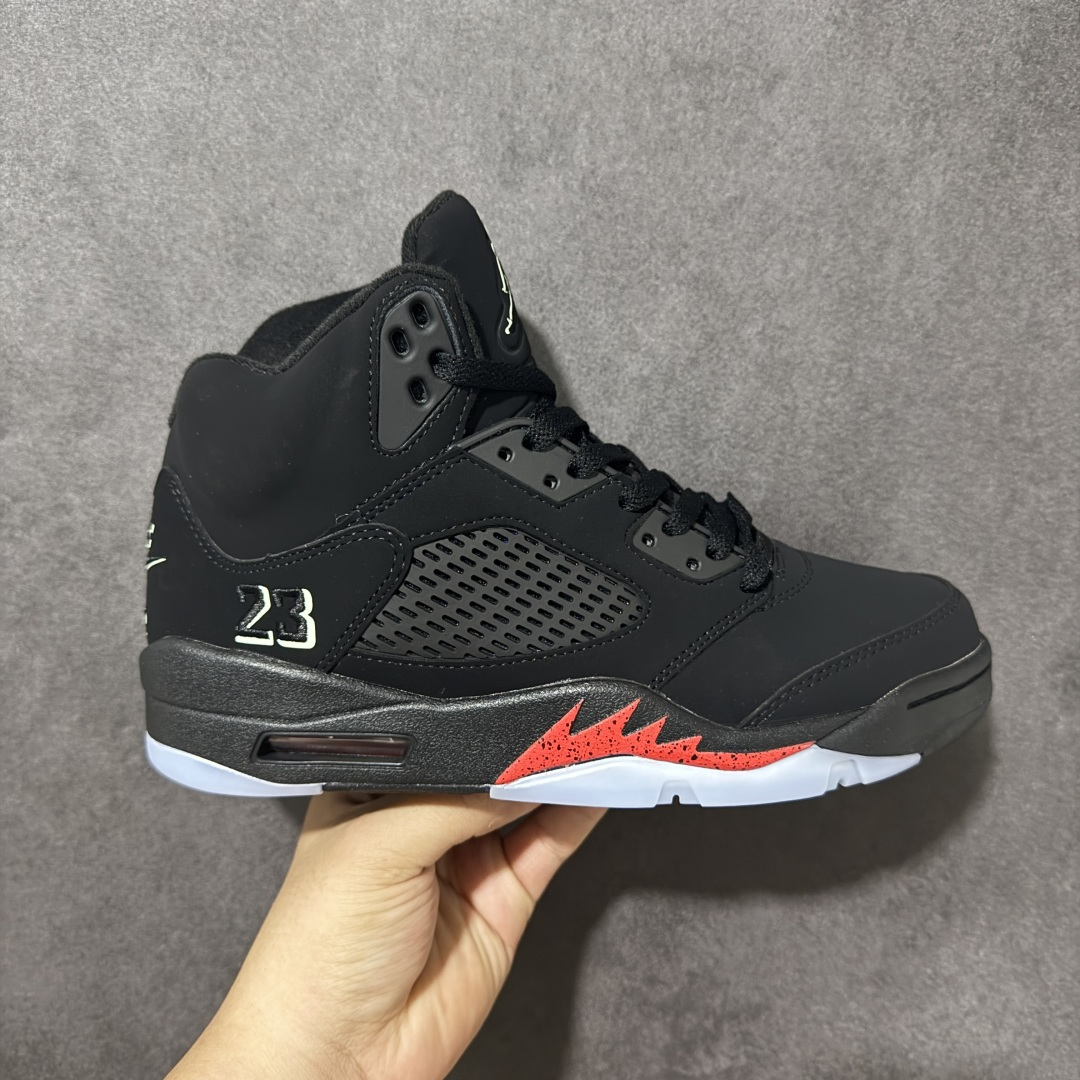 Air Jordan5 Retro 篮球鞋，高帮黑麂皮夜光 货号：HQ7978 001 尺码：40～47.5 