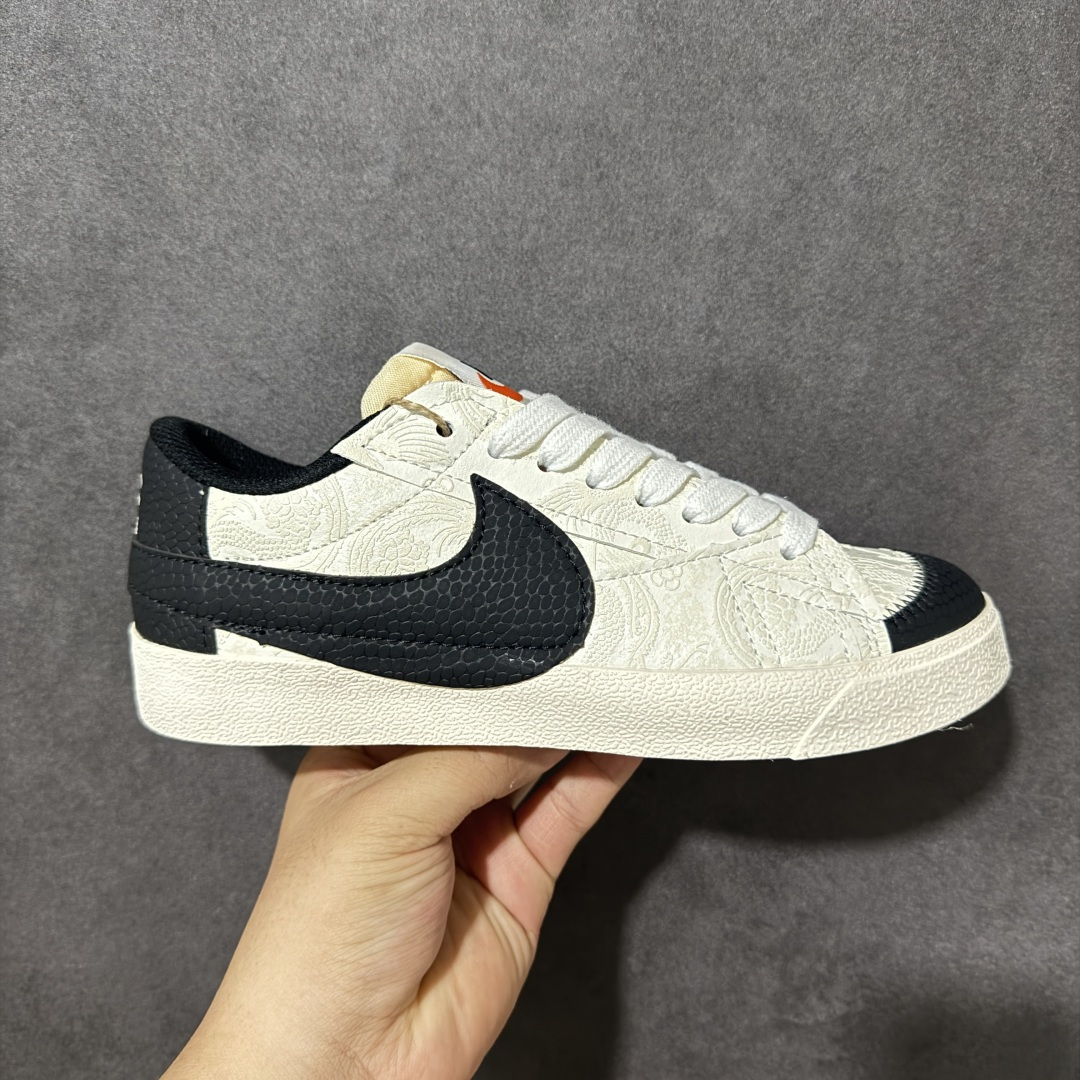 耐克 Nike Blazer Low ‘77 Jumbo 男女子运动板鞋 抓地板鞋 革新重塑经典街头人气鞋款。采用人气传