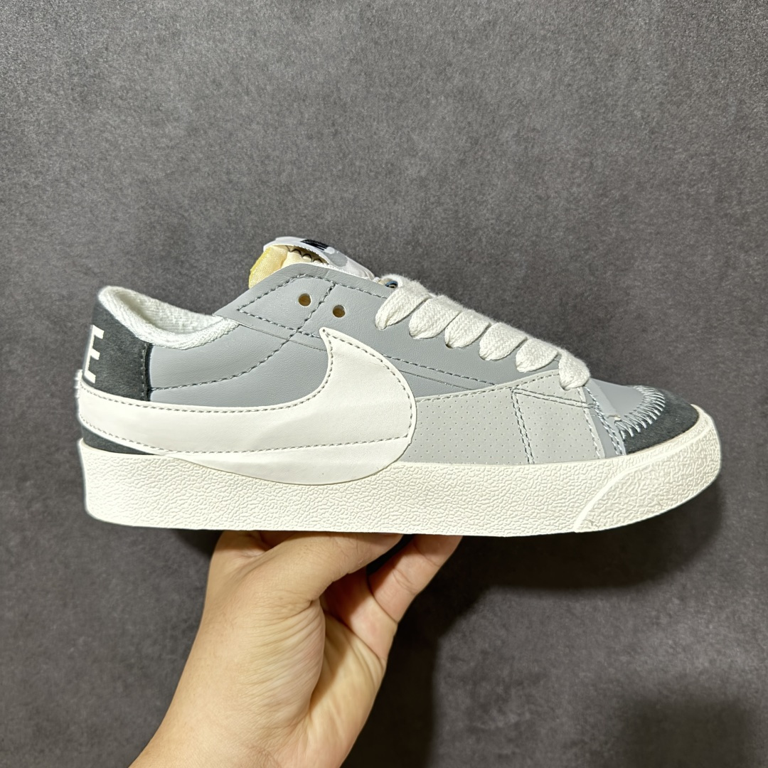 耐克 Nike Blazer Low ‘77 Jumbo 男女子运动板鞋 抓地板鞋 革新重塑经典街头人气鞋款。采用人气传