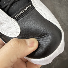 Air Jordan AJ13 Retro 黑白熊猫 -104 全新批次 原楦原档案数据开模打造 公司渠道原装全息3D猫 Air Jordan AJ13 Retro 黑白熊猫 -104 全新批次 原楦原档案数据开模打造 公司渠道原装全息3D猫