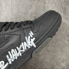 OFF-WHITE Out Of Office OW低帮时尚板鞋 白黑 全新版本 大厂出货 全头层软质皮料 质感满分💯 OFF-WHITE Out Of Office OW低帮时尚板鞋 白黑 全新版本 大厂出货 全头层软质皮料 质感满分💯