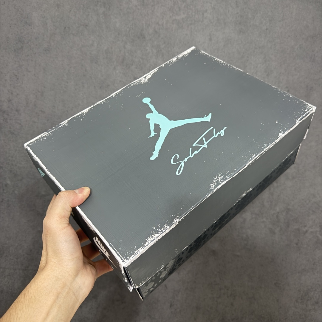 SoleFly x Air Jordan AJ5 乔5 RETRO OG ”麂皮联名黑灰绿 IU0734-001 这双 SoleFly x Air Jordan AJ5 乔5 RETRO OG ”麂皮联名黑灰绿 IU0734-001 这双