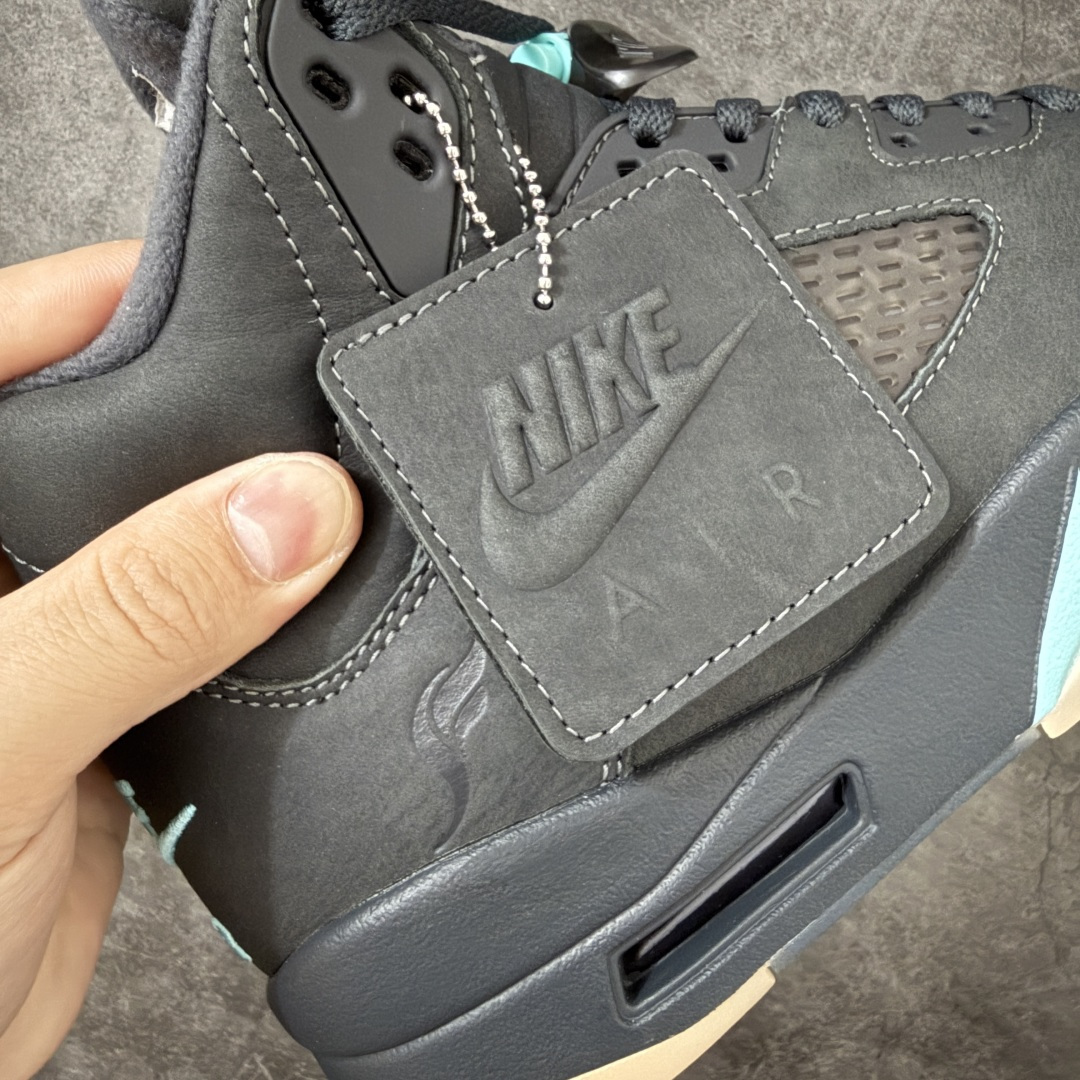 SoleFly x Air Jordan AJ5 乔5 RETRO OG ”麂皮联名黑灰绿 IU0734-001 这双 SoleFly x Air Jordan AJ5 乔5 RETRO OG ”麂皮联名黑灰绿 IU0734-001 这双
