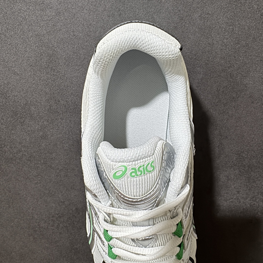Asics Gel-Stratus Mc系列 亚瑟士 低帮轻量缓震休闲运动跑步鞋 货号:1203B049-100 尺码: