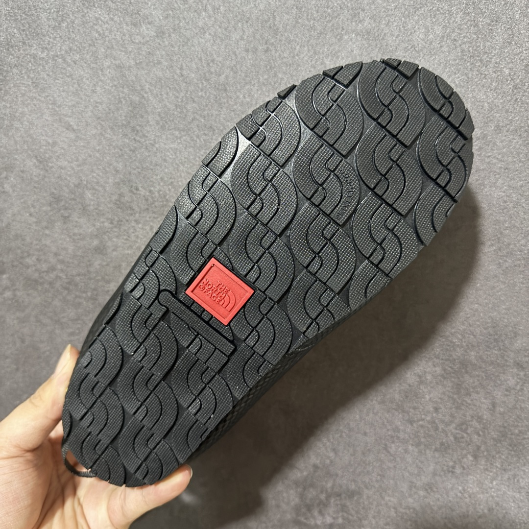 The North Face 北面 ThermoBall V 保暖营地鞋 巅峰金 鞋面防泼水面料，菱格充棉填充，Ther