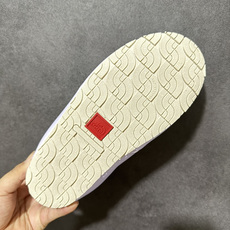 The North Face 北面 ThermoBall V 保暖营地鞋 香芋紫 鞋面防泼水面料,菱格充棉填充,Ther The North Face 北面 ThermoBall V 保暖营地鞋 香芋紫 鞋面防泼水面料,菱格充棉填充,Ther