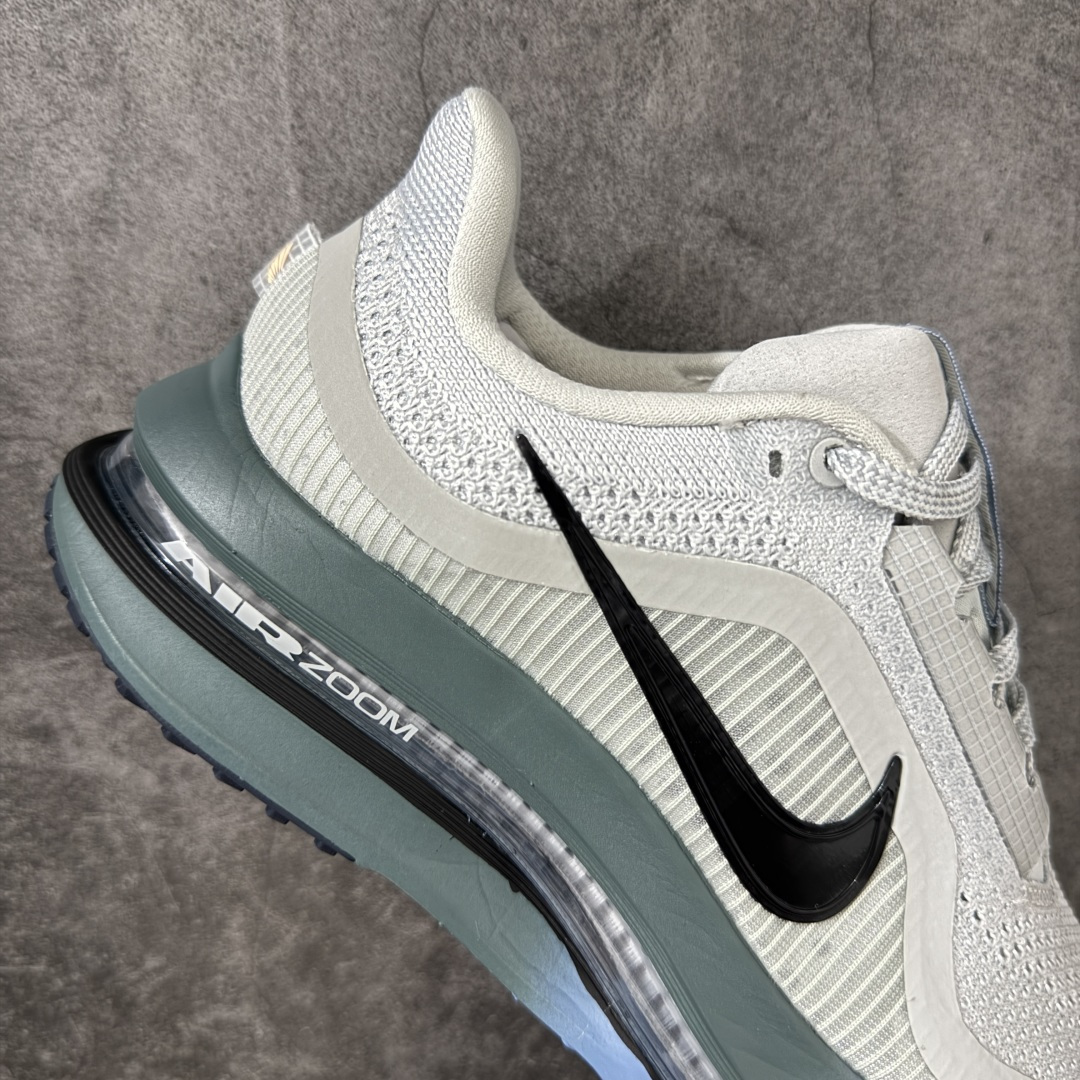 Nike Pegasus Premium SE 舒适百搭减震防滑耐磨透气 低帮跑步鞋 简约又不失活力，上脚超吸睛。 它不