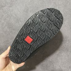 北面THE NORTH FACE Thermoball TRACTION MULE 舒适耐磨 减震耐磨 高帮户外功能鞋 北面THE NORTH FACE Thermoball TRACTION MULE 舒适耐磨 减震耐磨 高帮户外功能鞋