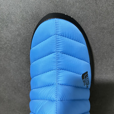 北面THE NORTH FACE Thermoball TRACTION MULE 舒适耐磨 减震耐磨 高帮户外功能鞋 北面THE NORTH FACE Thermoball TRACTION MULE 舒适耐磨 减震耐磨 高帮户外功能鞋