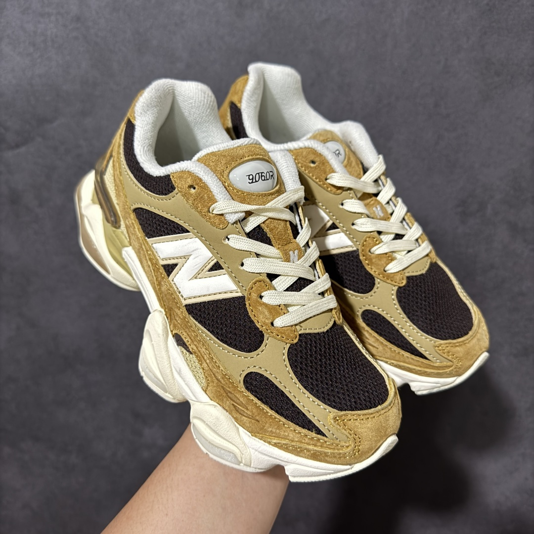New Balance NB9060 复古休闲运动慢跑鞋 最强性价版 采用大面积网眼以及麂皮材质覆盖鞋身，还原经典气质。