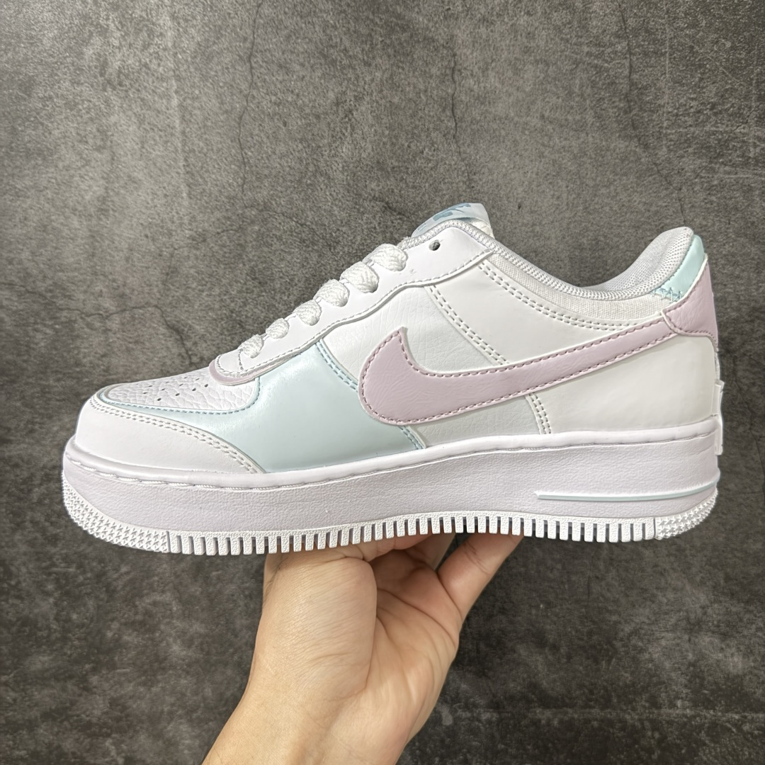Nike Air Force 1 Shadow 耐克 空军一号 马卡龙 百搭舒适透气 低帮板鞋 为经典设计注入玩味元素 