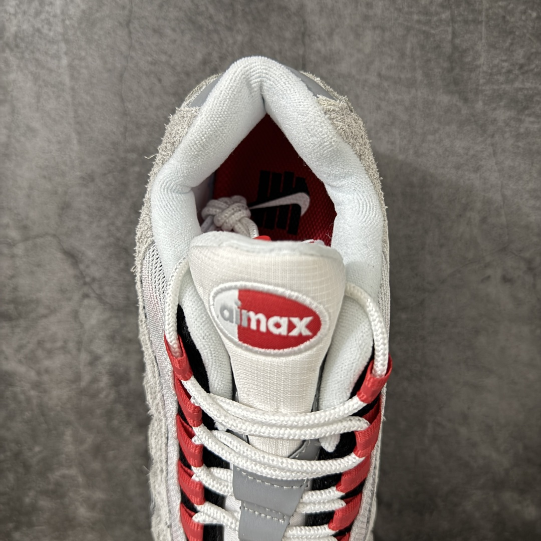 Nike Air Max 95 黑灰红联名 货号：IB4523-003 顶级版 开发数月 原版开发 多道QC质检 鞋型完