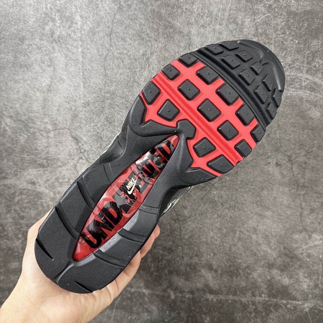 Nike Air Max 95 黑灰红联名 货号：IB4523-003 顶级版 开发数月 原版开发 多道QC质检 鞋型完