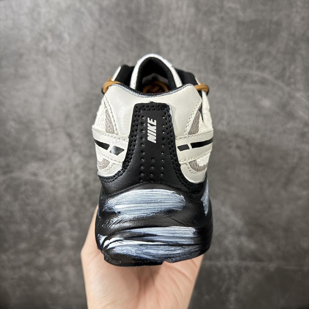 NIKE INITIATOR 创始者系列复古休闲运动舒适跑鞋 此款为人工手绘定制图案 原版基于Nike Initiato