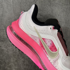 Nike Pegasus Premium SE 舒适百搭减震防滑耐磨透气 低帮跑步鞋 简约又不失活力,上脚超吸睛。 它不 Nike Pegasus Premium SE 舒适百搭减震防滑耐磨透气 低帮跑步鞋 简约又不失活力,上脚超吸睛。 它不