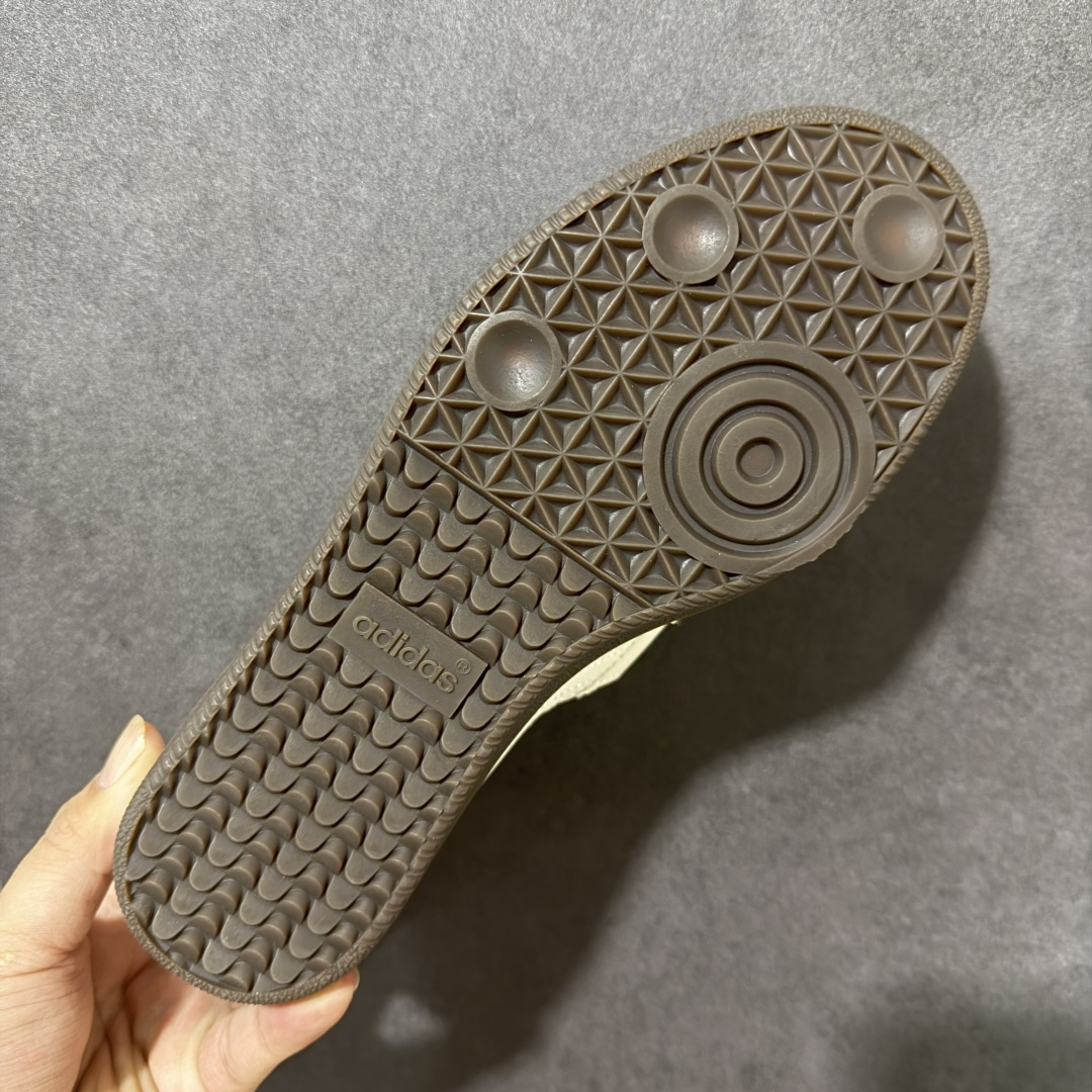 Adidas三叶草Barreda Mary Jane 玛丽珍鞋 货号: LA5398 尺码: 36 36.5 37.5 