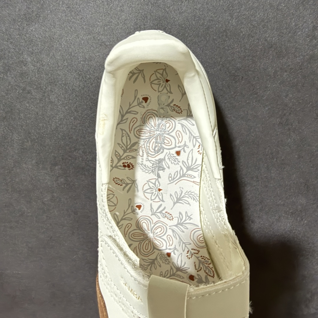 Adidas三叶草Barreda Mary Jane 玛丽珍鞋 货号: LA5398 尺码: 36 36.5 37.5 