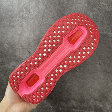 Nike VOMERO PREMIUM 耐克 舒适减震防滑 低帮跑步鞋 全掌ReactX泡绵中底 前掌和后跟还配备了Ai Nike VOMERO PREMIUM 耐克 舒适减震防滑 低帮跑步鞋 全掌ReactX泡绵中底 前掌和后跟还配备了Ai