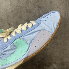 Jacquemus x Nike Jacumoon 舒适 低帮生活休闲鞋 浅蓝色 货号:HV8547-003 全新品质 Jacquemus x Nike Jacumoon 舒适 低帮生活休闲鞋 浅蓝色 货号:HV8547-003 全新品质