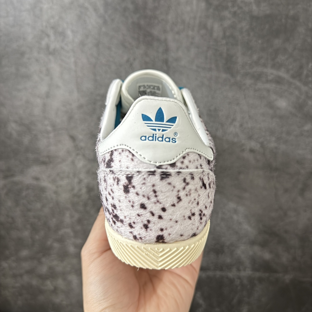 Adidas Original Jap-AN 阿迪达斯 低帮 米白黑 男女同款 经典百搭德训鞋 修长流畅的低帮鞋型，豹纹