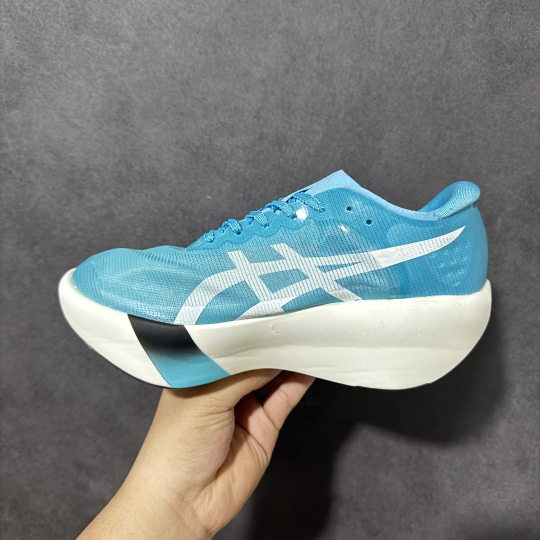 ASICS亚瑟士 METASPEED RAY 竞速跑鞋 鞋面采用轻薄工程网纱材质，透气不闷脚，鞋身轻量化设计，上脚零负担