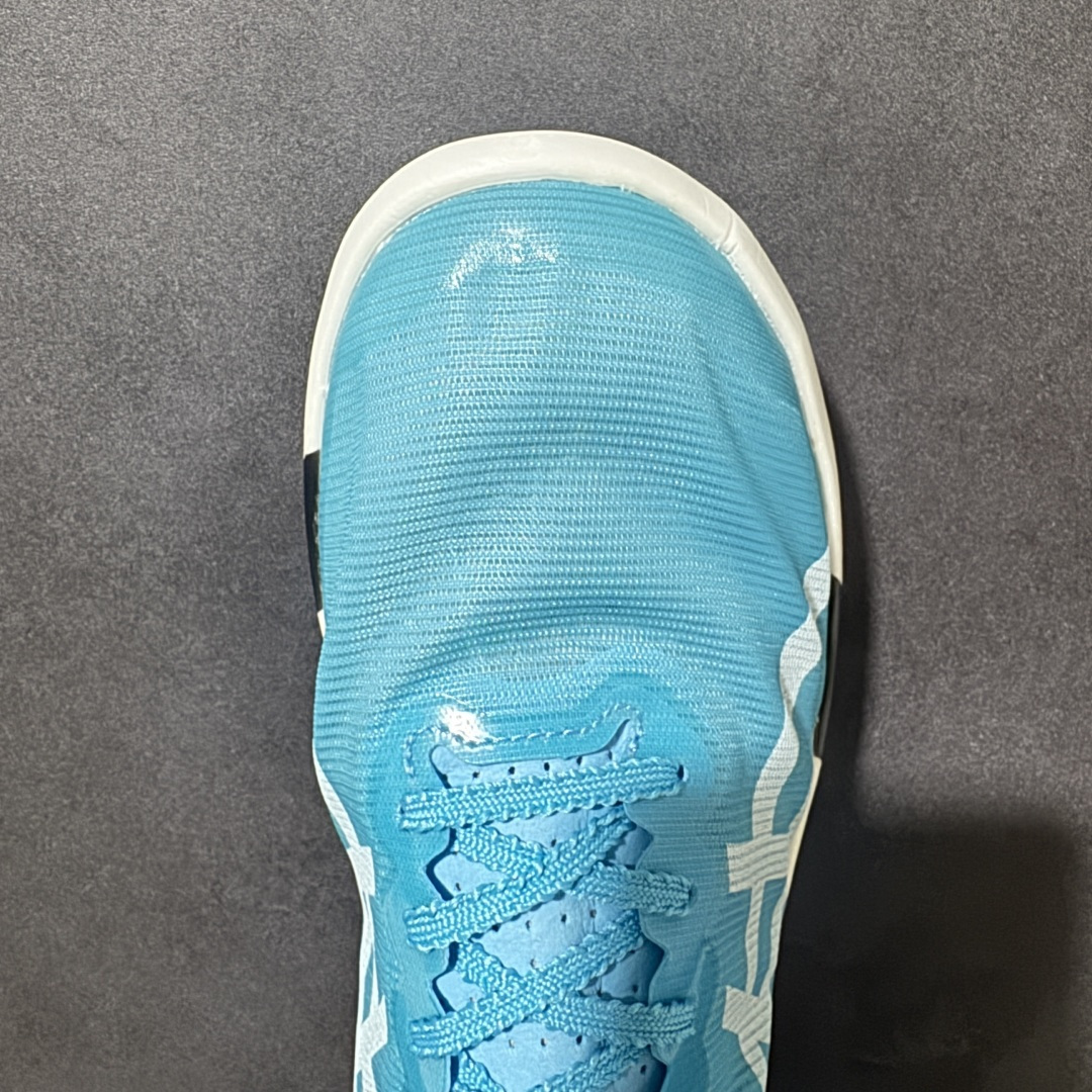 ASICS亚瑟士 METASPEED RAY 竞速跑鞋 鞋面采用轻薄工程网纱材质，透气不闷脚，鞋身轻量化设计，上脚零负担