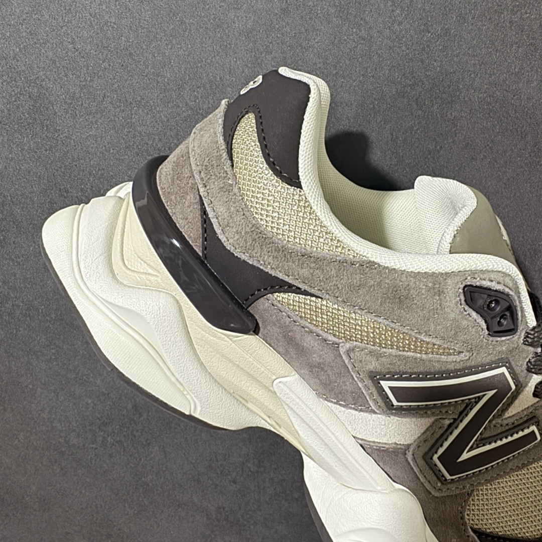 New Balance NB9060复古老爹鞋 鞋面采用猪皮革+人造革+织物多种材质拼接,层次感丰富,经典厚底造型自带增 New Balance NB9060复古老爹鞋 鞋面采用猪皮革+人造革+织物多种材质拼接,层次感丰富,经典厚底造型自带增