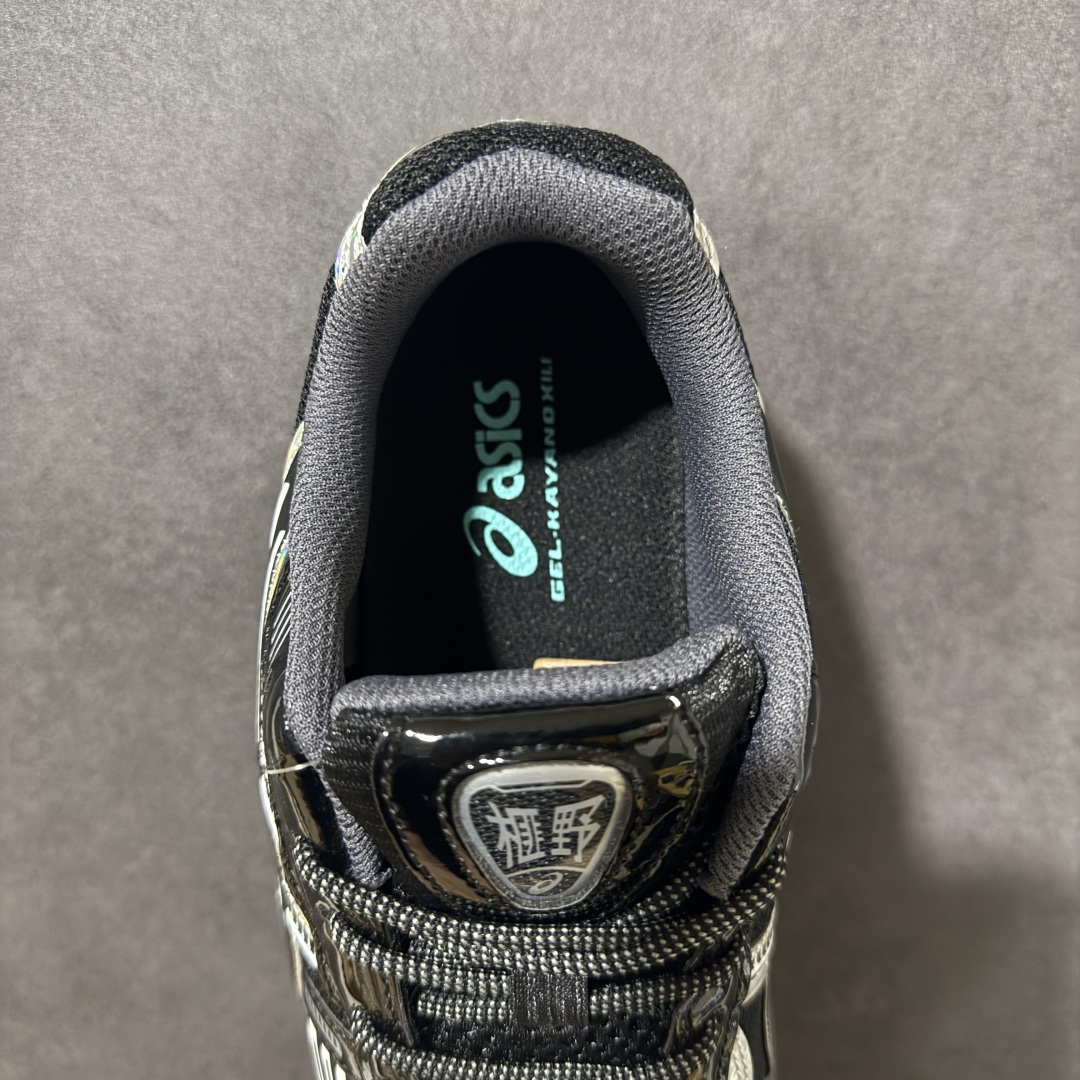 ASICS亚瑟士 GEL‑KAYANO 12.1 复古跑鞋 鞋面透气工程网布搭配合成革支撑框架，透气性良好，鞋身线条硬朗