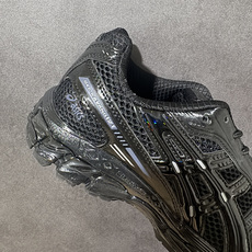 ASICS亚瑟士 GEL‑KAYANO 12.1 复古跑鞋 鞋面透气工程网布搭配合成革支撑框架,透气性良好,鞋身线条硬朗 ASICS亚瑟士 GEL‑KAYANO 12.1 复古跑鞋 鞋面透气工程网布搭配合成革支撑框架,透气性良好,鞋身线条硬朗