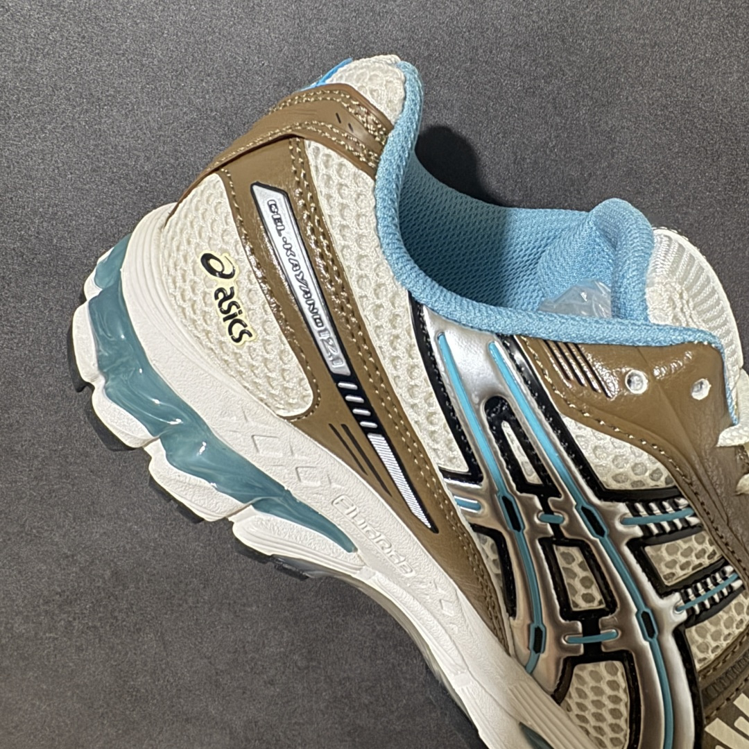 ASICS亚瑟士 GEL‑KAYANO 12.1 复古跑鞋 鞋面透气工程网布搭配合成革支撑框架，透气性良好，鞋身线条硬朗