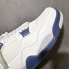 纯原特价Air Jordan 4 Retro " 大厂出品 原楦原纸板 客供原厂材料开发 极致一眼正品既视感 细节如图所 纯原特价Air Jordan 4 Retro " 大厂出品 原楦原纸板 客供原厂材料开发 极致一眼正品既视感 细节如图所