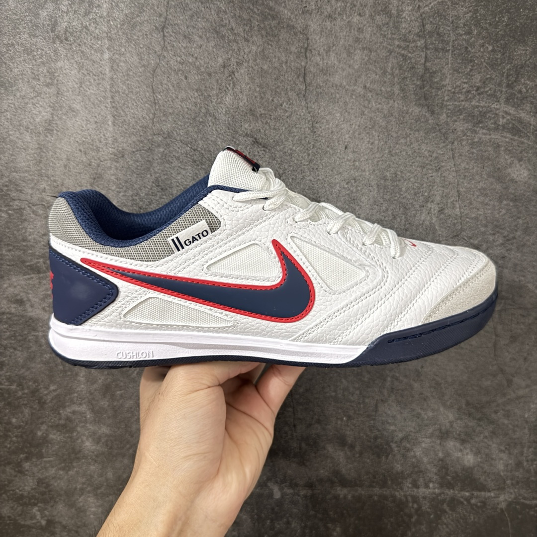 NIKE GATO 低帮生活休闲鞋 透气网布眼融入皮革，织和物合成材质覆面，营造21世初纪的畅跑美学概念。泡棉中底盈轻缓