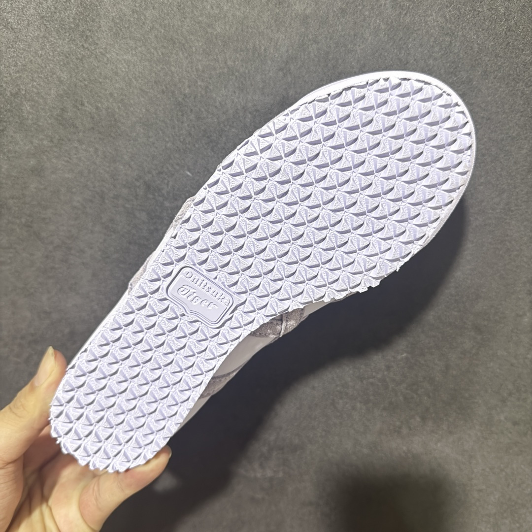 Onitsuka Tiger Mexico 66 鬼冢虎 全粉 复古休闲板鞋 男女同款 货号：1183C769‑500 