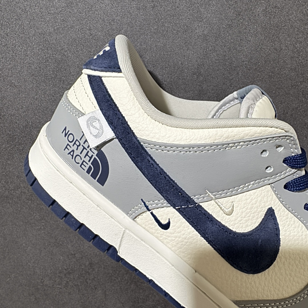 Nike Dunk Low Retro 耐克 蓝绿粉 复古休闲板鞋 男女同款 经典Dunk鞋型，配色清新耐看，版型利落，