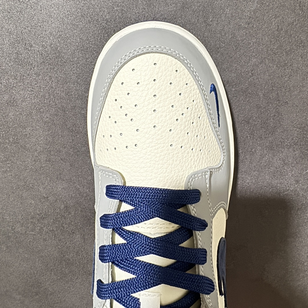 Nike Dunk Low Retro 耐克 蓝绿粉 复古休闲板鞋 男女同款 经典Dunk鞋型，配色清新耐看，版型利落，