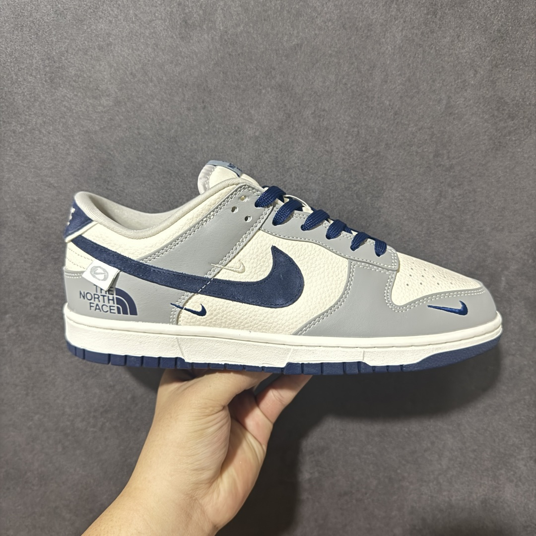 Nike Dunk Low Retro 耐克 蓝绿粉 复古休闲板鞋 男女同款 经典Dunk鞋型，配色清新耐看，版型利落，