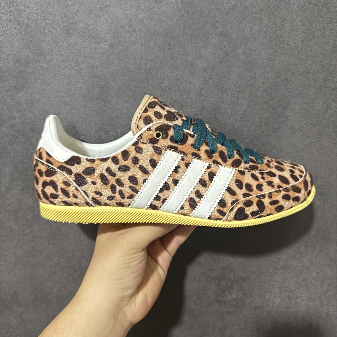 Adidas Jap-an M 阿迪达斯 米白 复古休闲板鞋 男女同款 简约修长鞋型，鞋面质感细腻，上脚清爽百搭，日常出