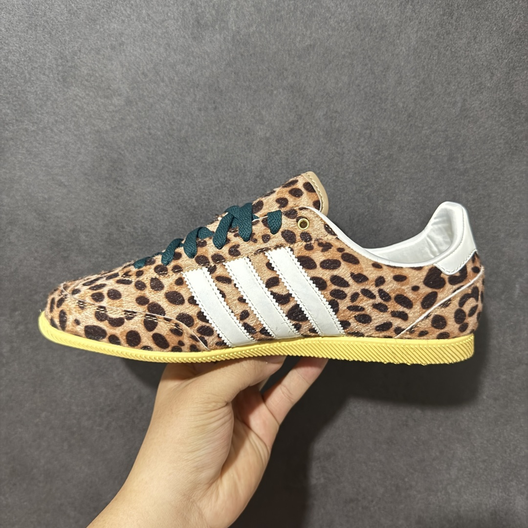 Adidas Jap-an M 阿迪达斯 米白 复古休闲板鞋 男女同款 简约修长鞋型，鞋面质感细腻，上脚清爽百搭，日常出