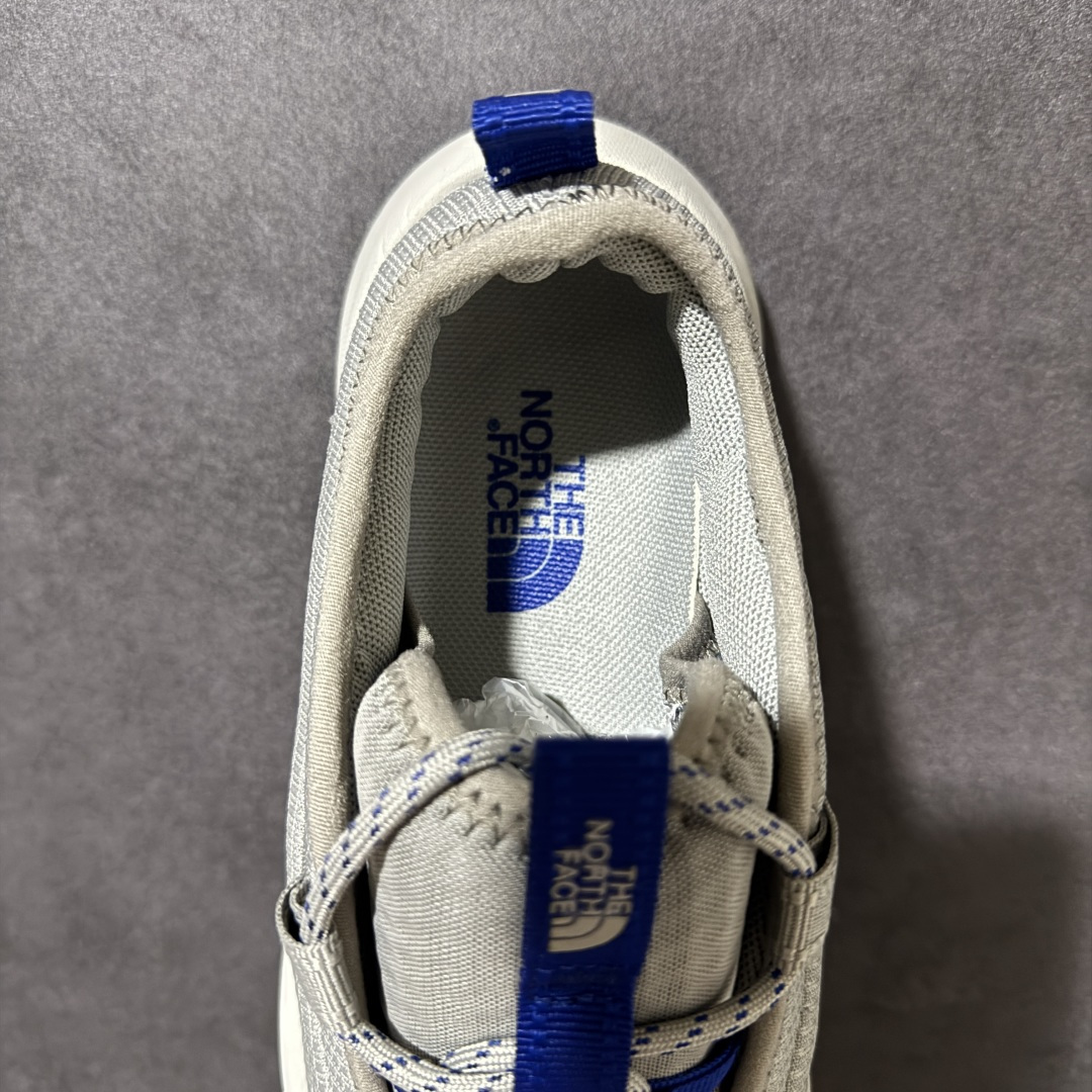 The North Face Never Stop Lace 灰白蓝色 户外休闲鞋 透气织物鞋面，结构稳固 中底具备良好