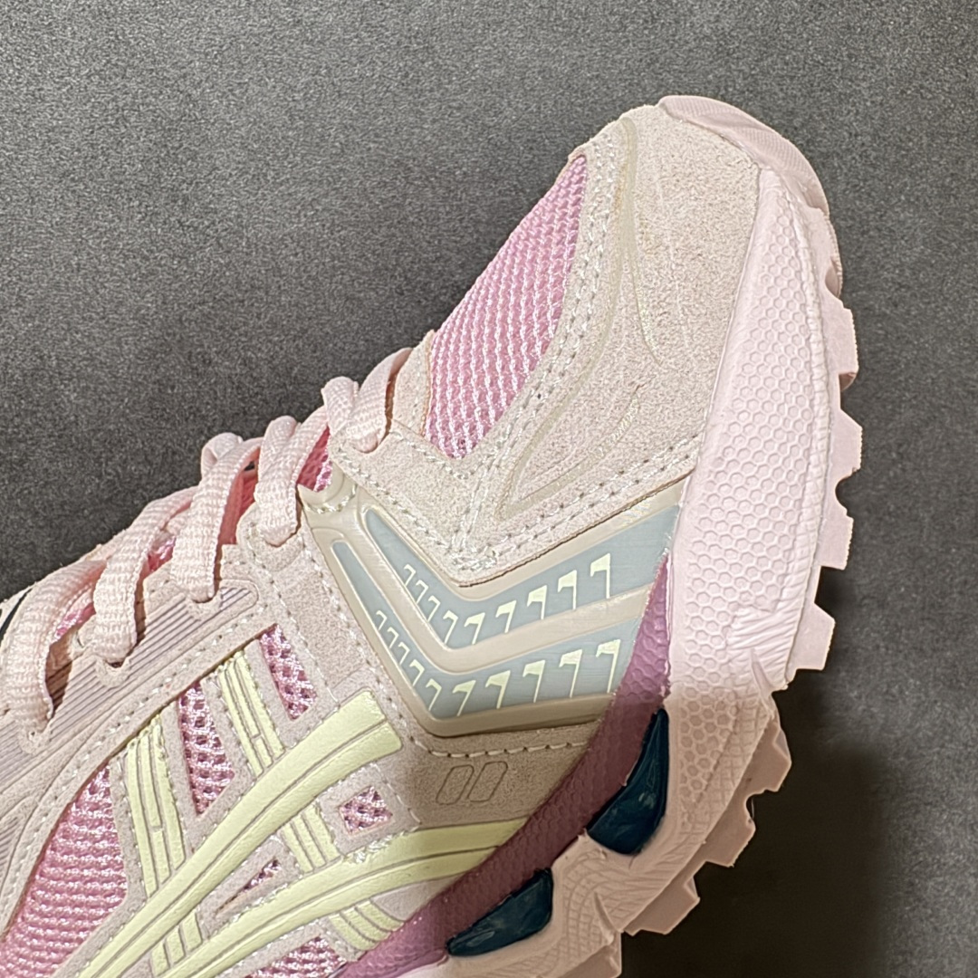 Asics Gel-Kayano 14 粉白 复古缓震跑鞋 网面拼接材质 舒适脚感 日常慢跑休闲 货号：1202A105